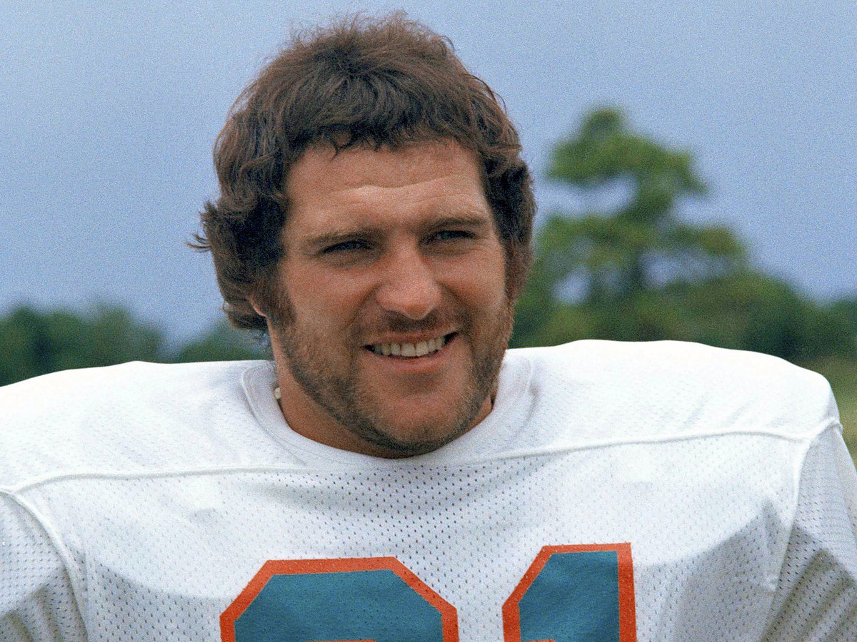 Na archívnej snímke z roku 1973 hráč amerického futbalu v NFL Jim Kiick