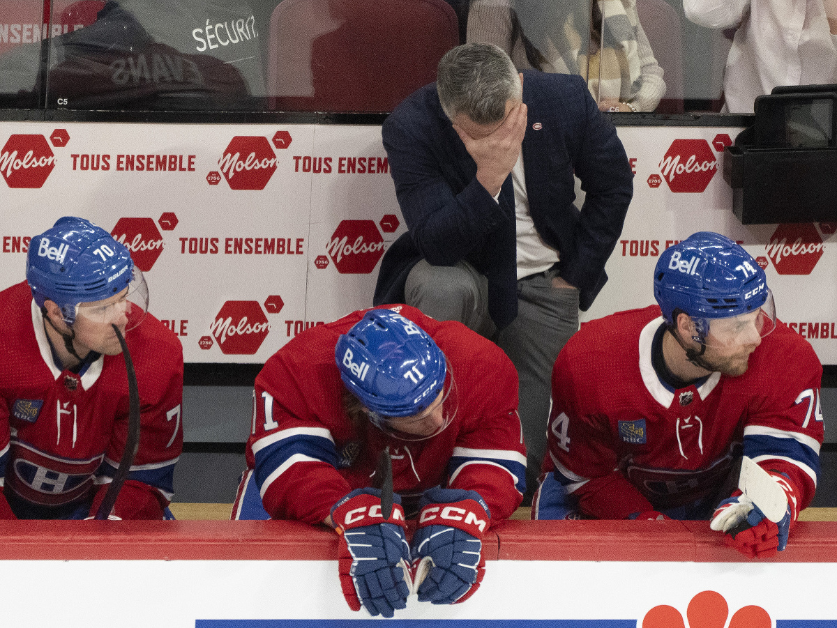 Sklamaná lavička Canadiens na čele s trénerom Martinom St. Louisom