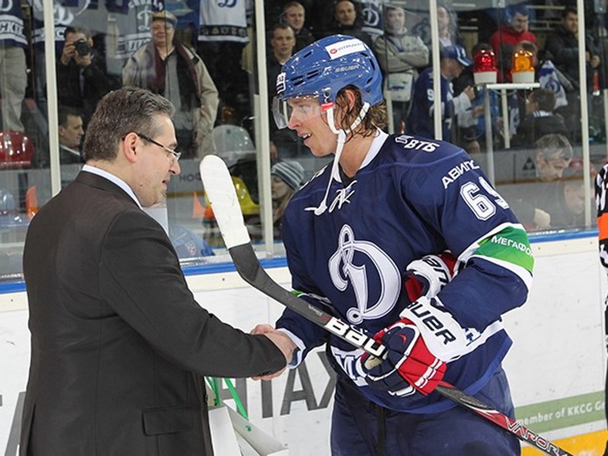 Nicklas Bäckström