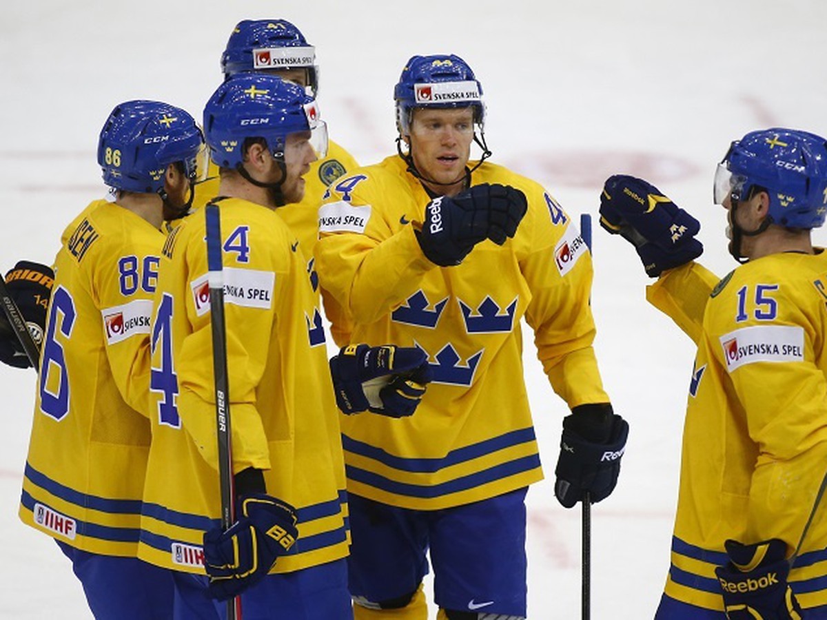 Nicklas Danielsson so spoluhráčmi
