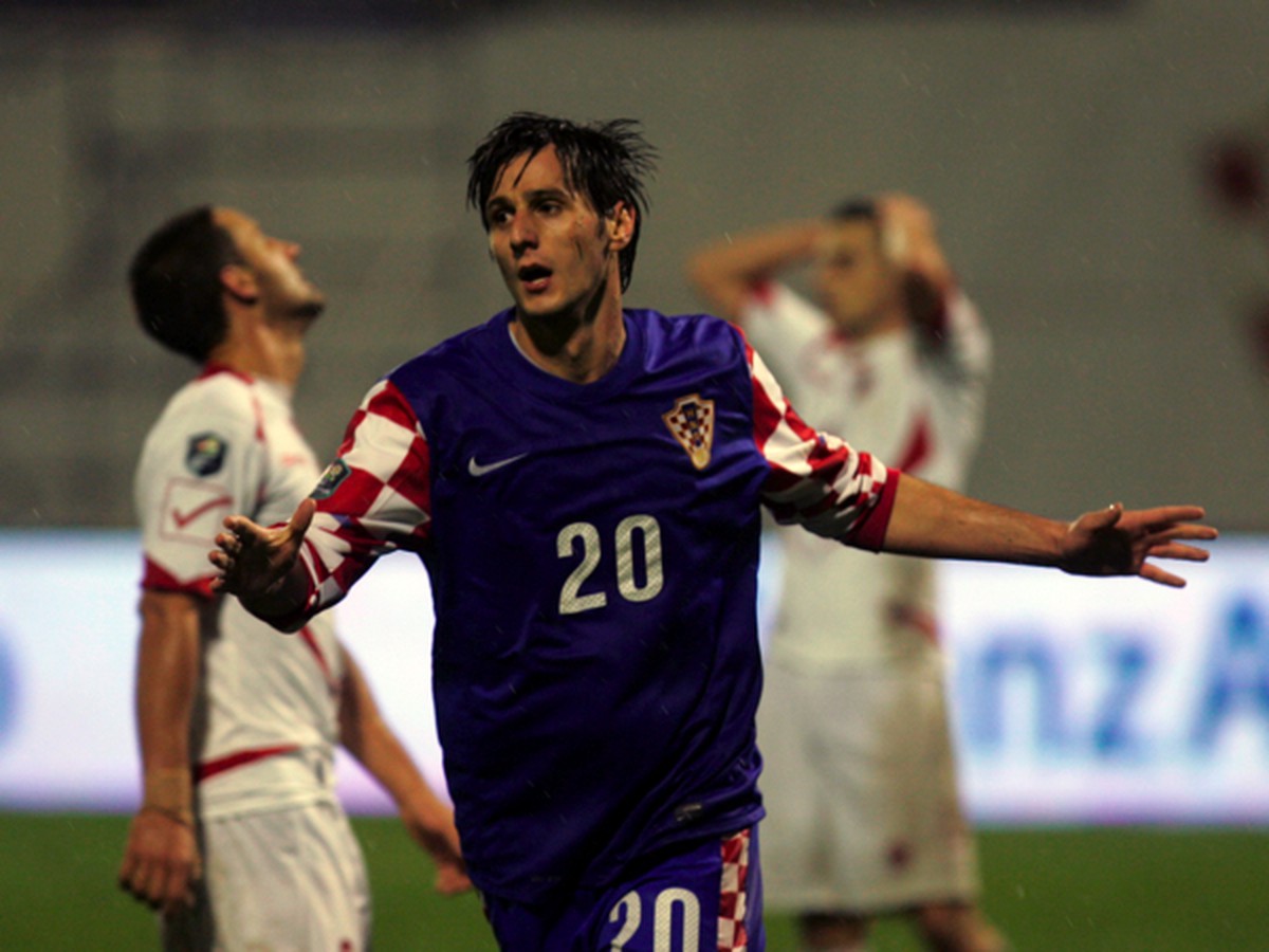 Nikola Kalinič sa teší z gólu