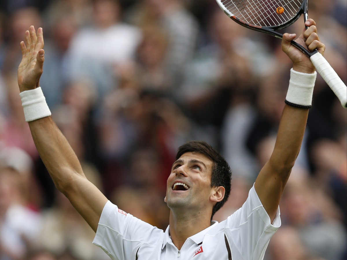 Novak Djokovič zostáva po vypadnutí Federera a Nadala najvážnejším kandidátom na titul z Wimbledonu