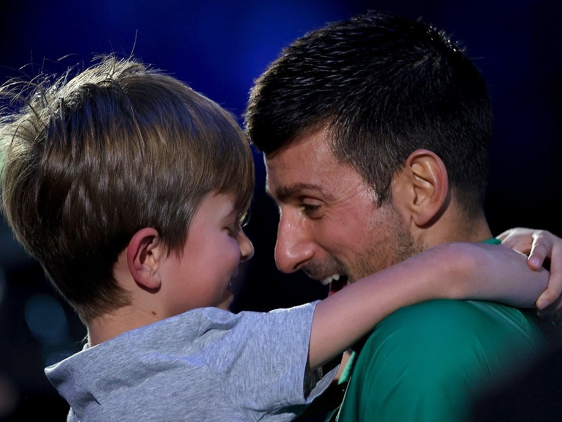 Srbský tenista Novak Djokovič so svojím synom Stefanom 