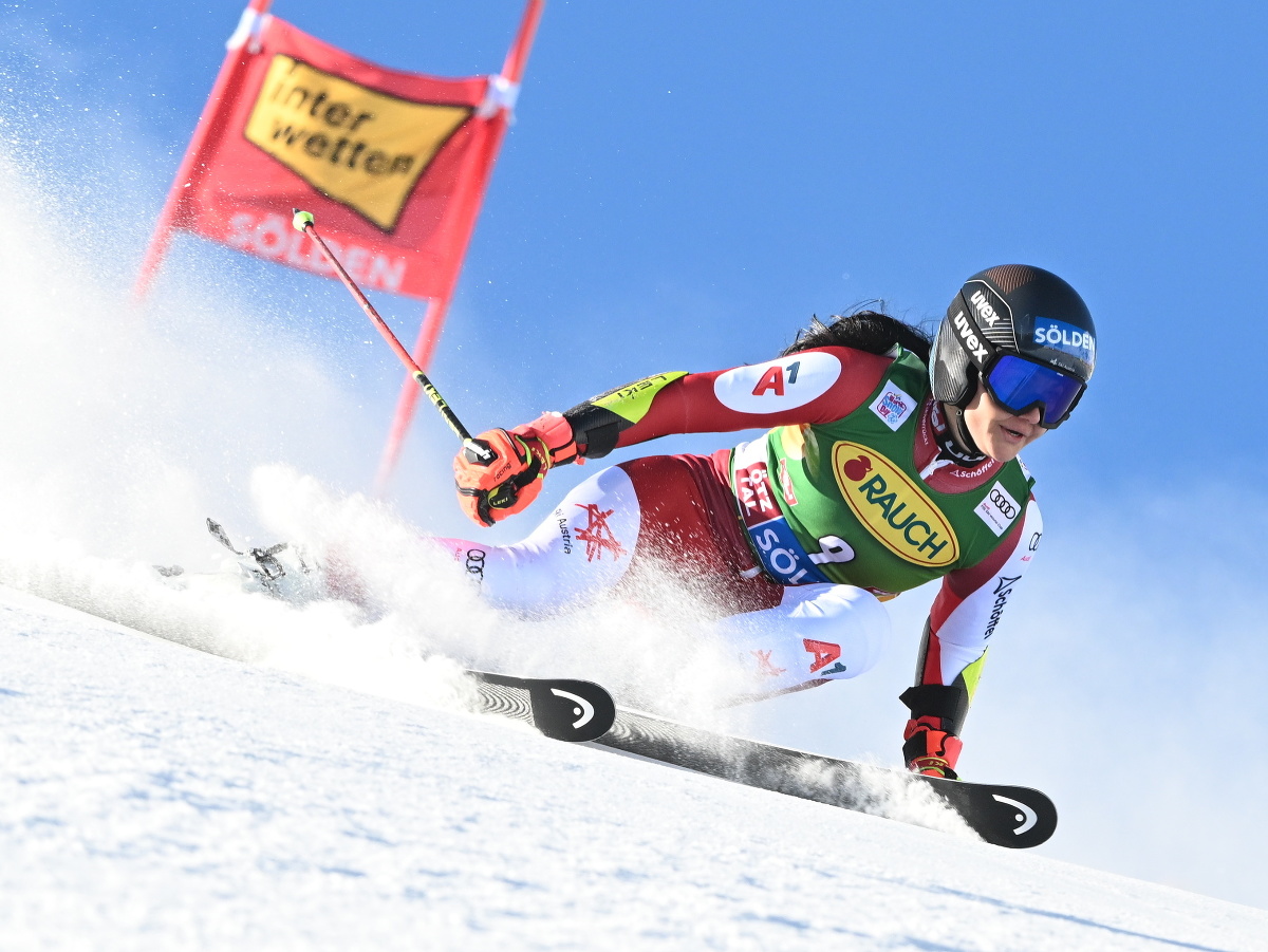 Na snímke rakúska lyžiarka Franziska Gritschová 