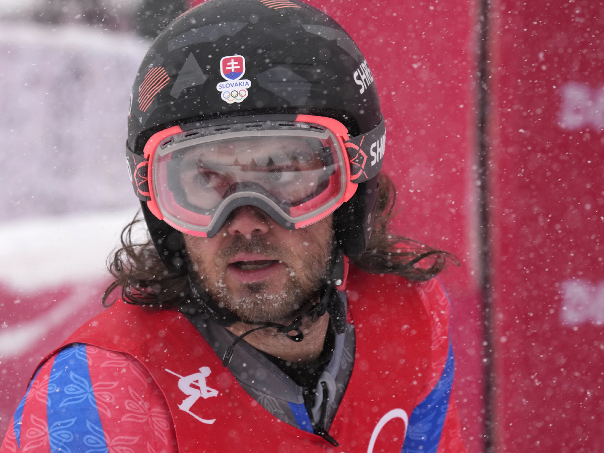 Na snímke slovenský lyžiar Andreas Žampa v 1. kole v obrovskom slalome mužov na XXIV. zimných olympijských hrách 2022 v Pekingu 13. februára 2022 v stredisku Jen-čching