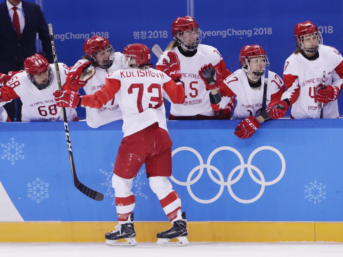 Ruské hokejistky postupujú do semifinále