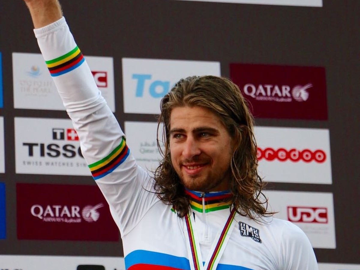 Radujúci sa Sagan po triumfe v Dohe 2016