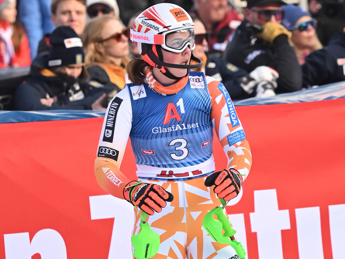 Na snímke slovenská lyžiarka Petra Vlhová v druhom kole slalomu žien Svetového pohára v alpskom lyžovaní v rakúskom Lienzi