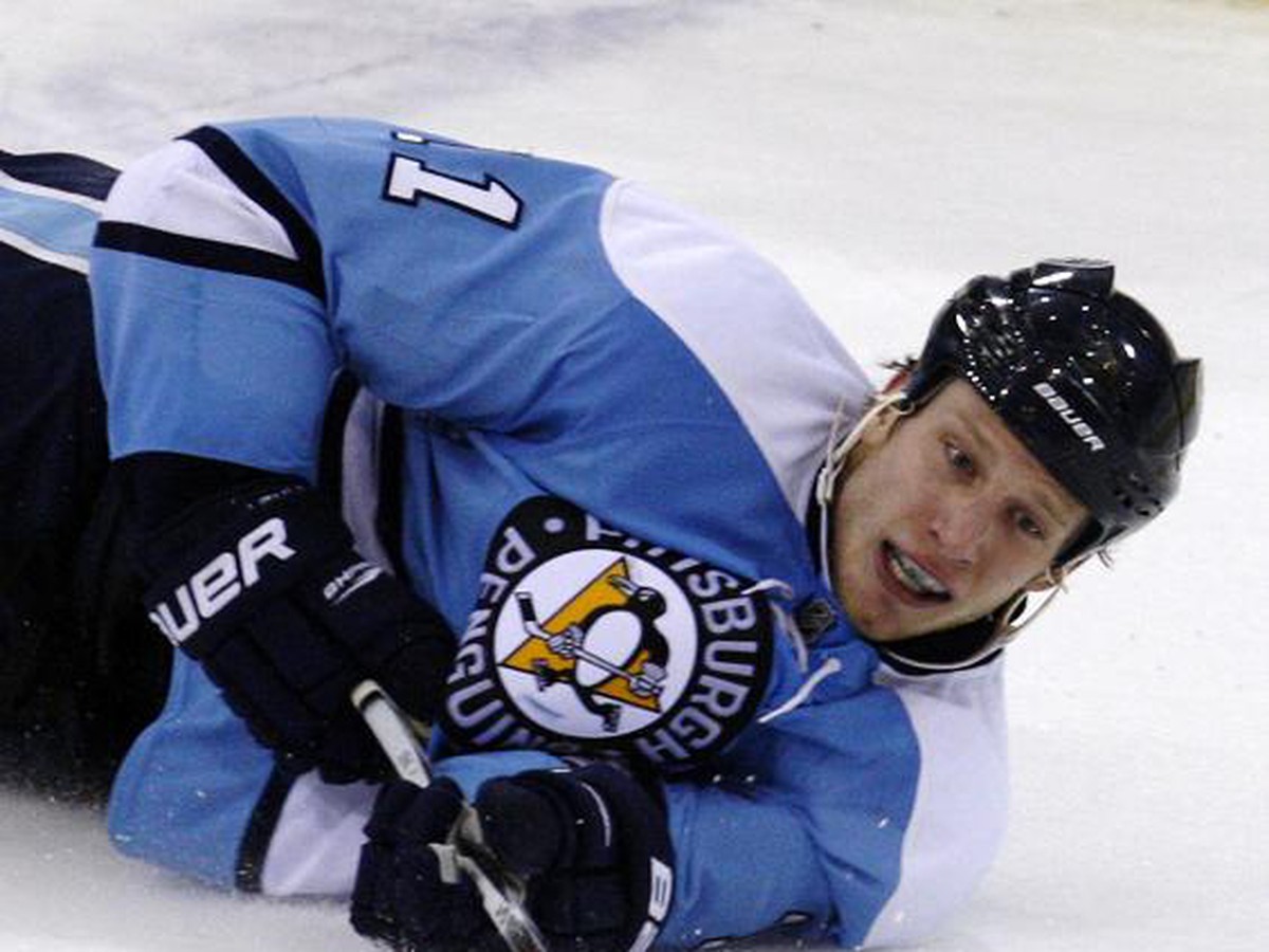 Jordan Staal, najmladším hokejistom NHL histórie s 300 odohranými zápasmi