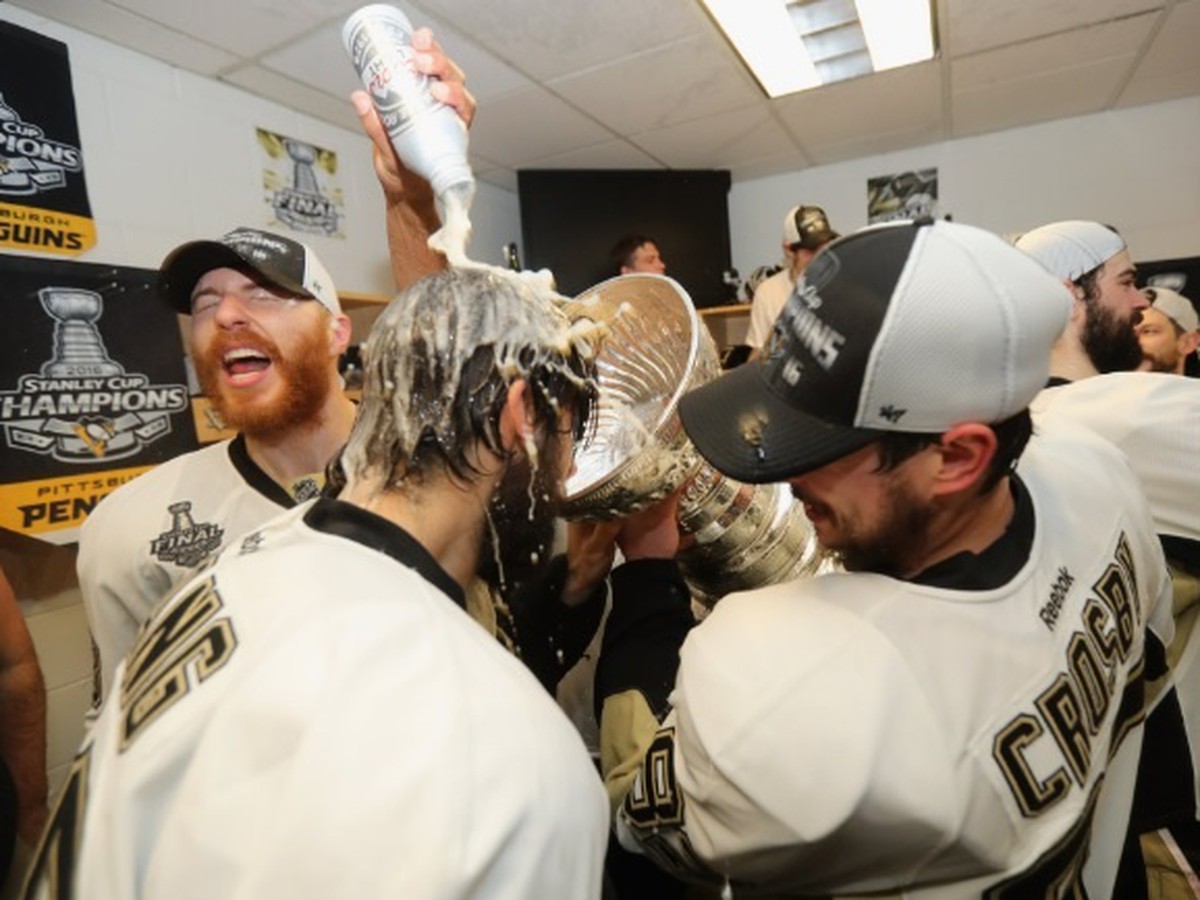 Hráči Pittsburghu Penguins oslavovali triumf