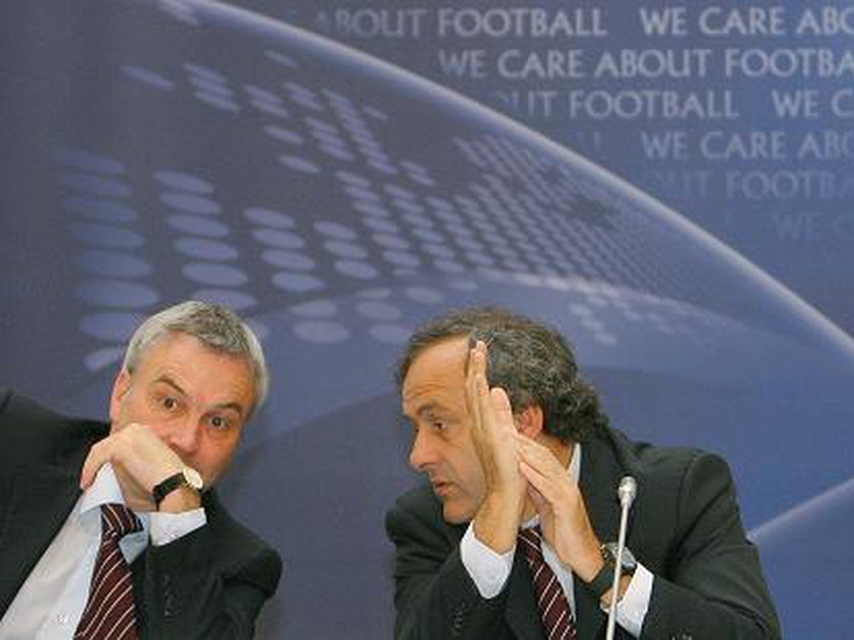 Platini robí reformy v európskom futbale