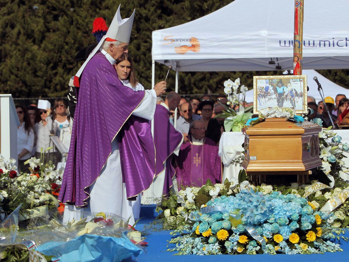 Pohreb tragicky zosnulého Micheleho Scarponiho