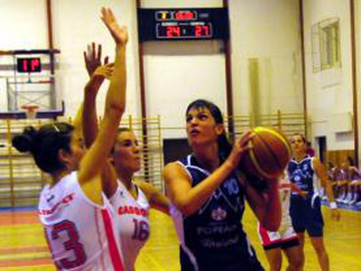 Michaela Zentková a Júlia Mihaliková