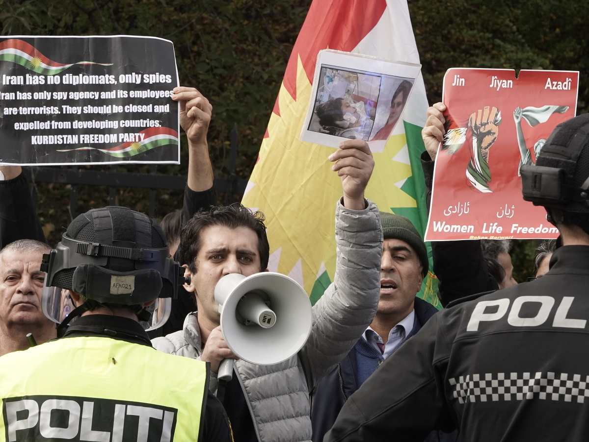 Protesty v Iráne po smrti mladej ženy