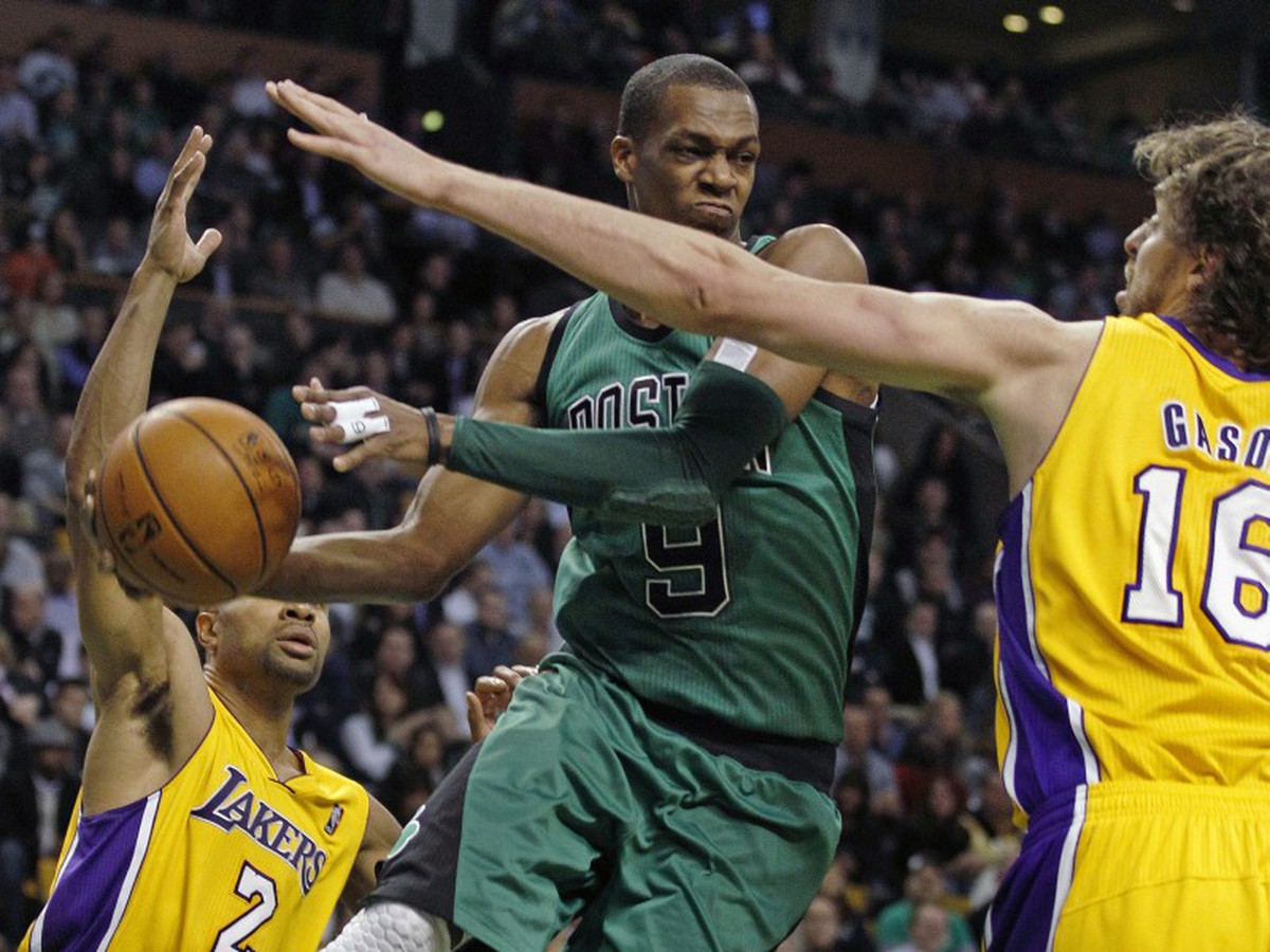 Rajon Rondo a Pau Gasol