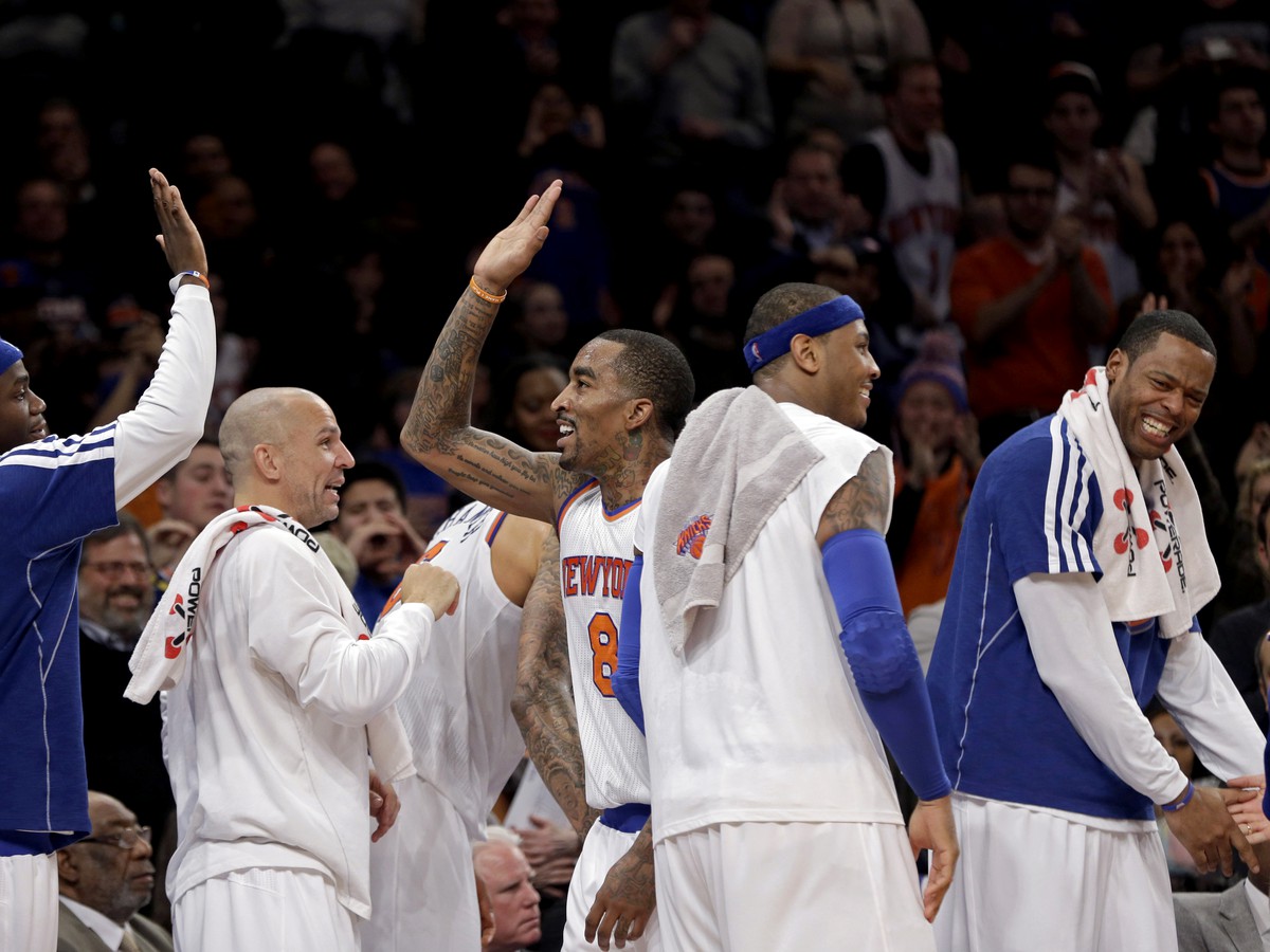 Ronnie Brewer (11), Jason Kidd, J.R. Smith (8), Carmelo Anthony (7) a Marcus Camby (23)