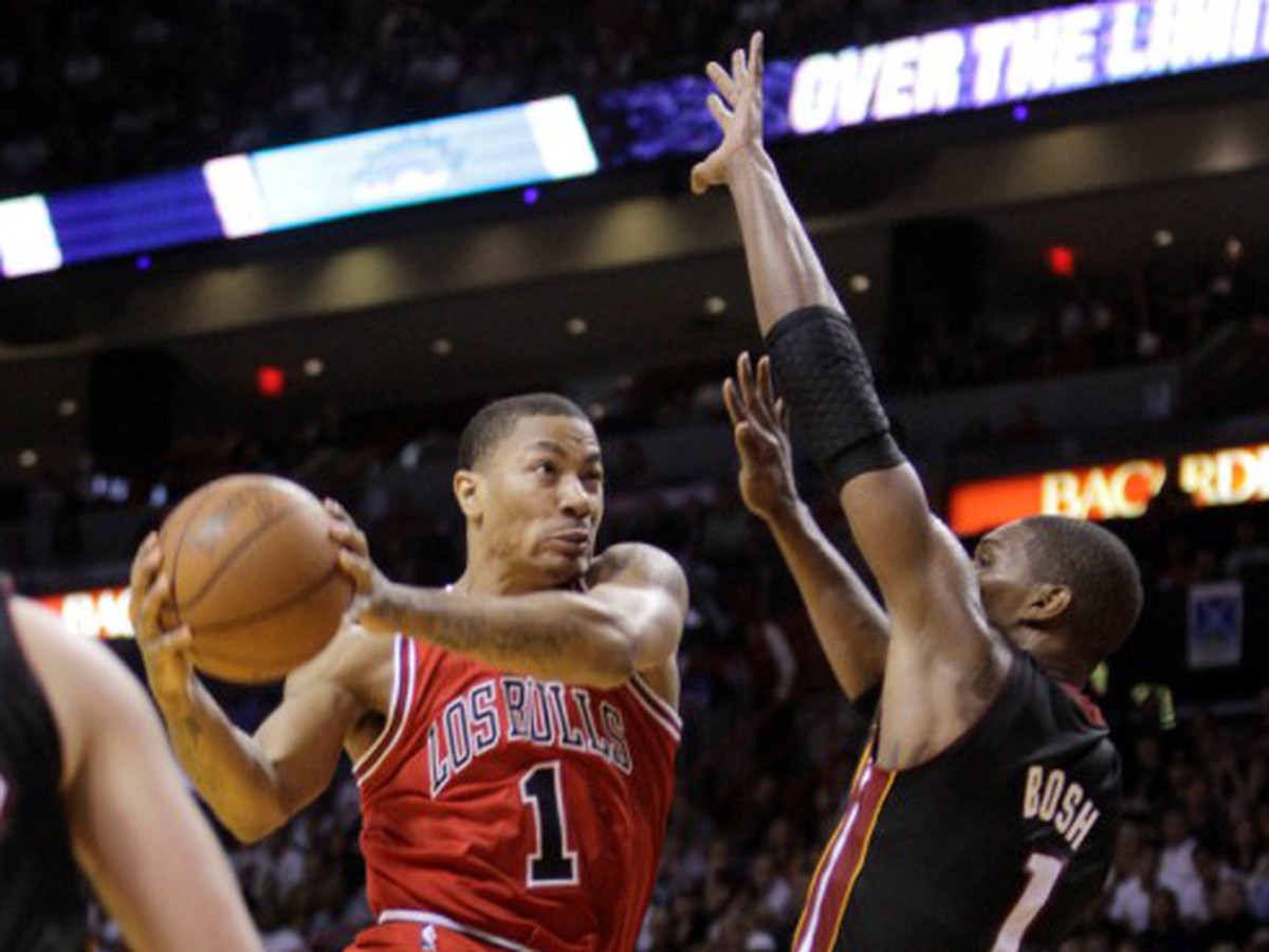 Derrick Rose nastrieľal Miami 27 bodov