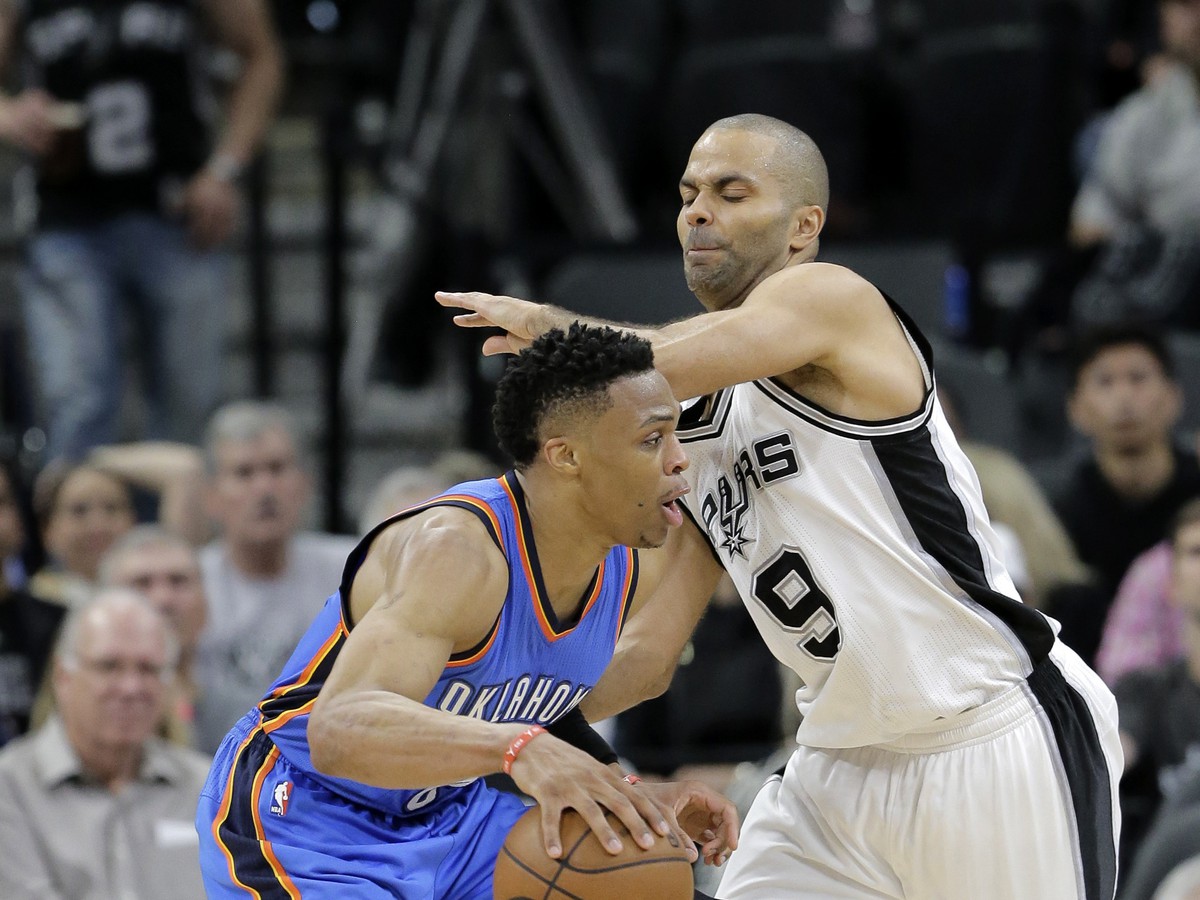 Russell Westbrook a Tony Parker