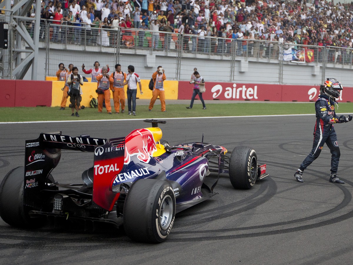 Sebastian Vettel a jeho majstrovské oslavy na trati