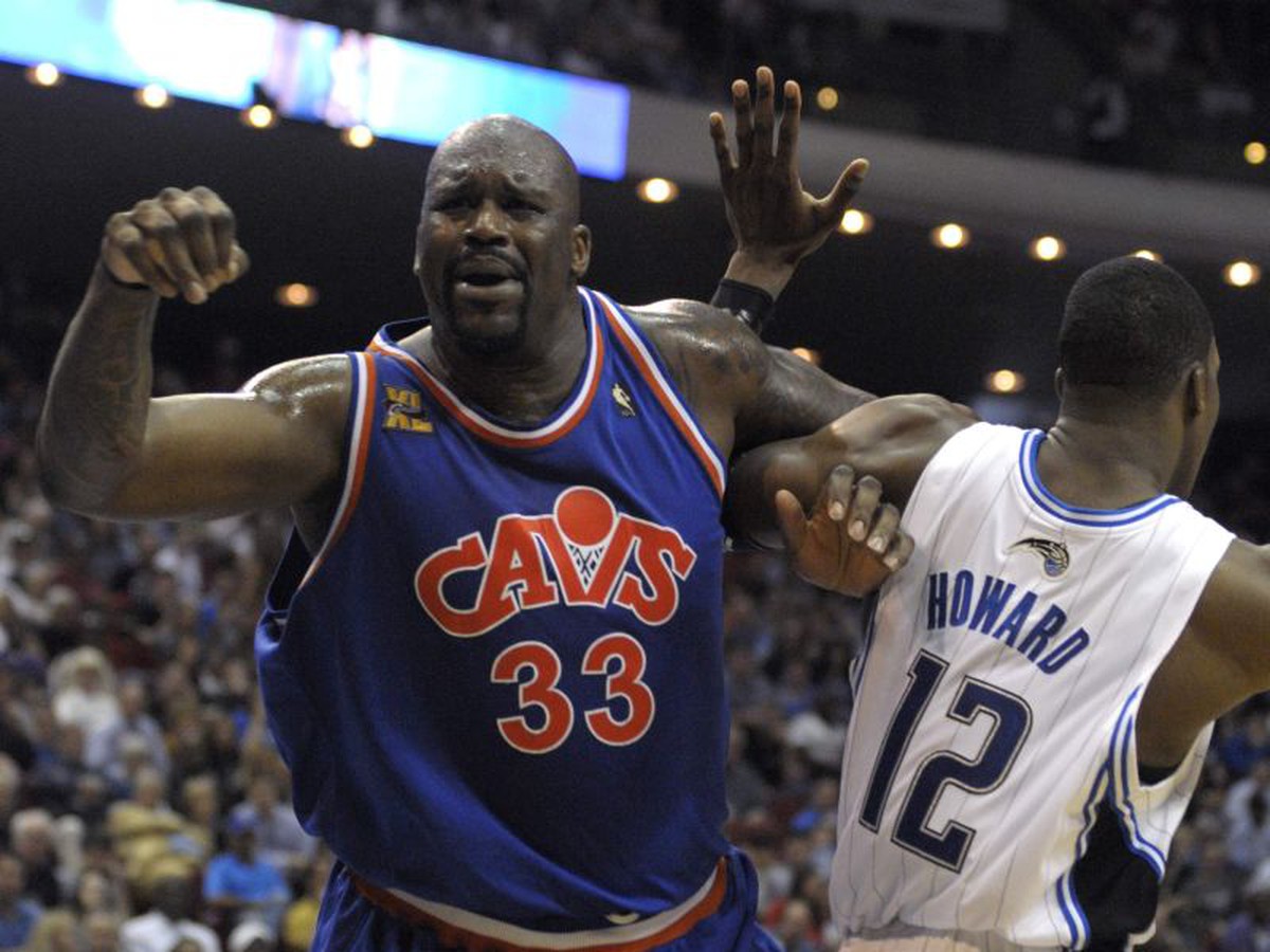 Súboje Shaquille O\'Neal vs. Dwight Howard boli ťahákom noci