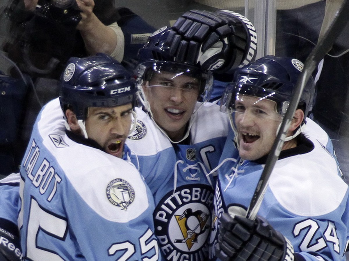 Crosby zaznamenal hetrik proti Calgary
