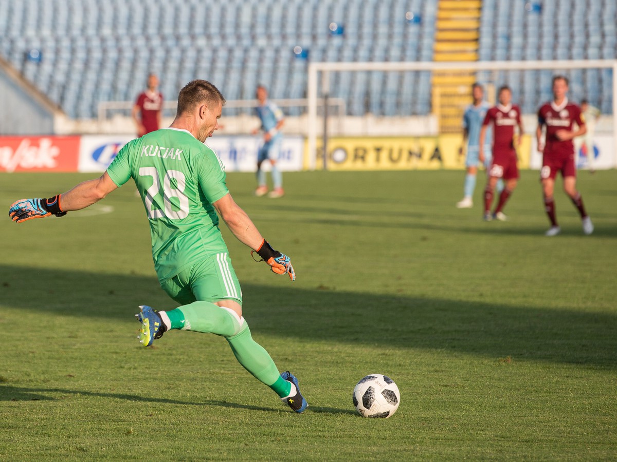 Brankár FK Železiarne Podbrezová Martin Kuciak