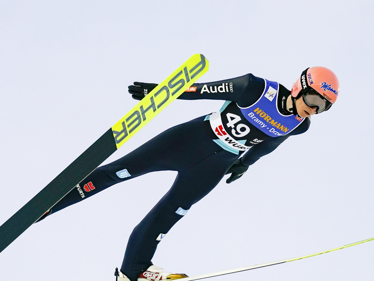 Nemecký skokan na lyžiach Karl Geiger
