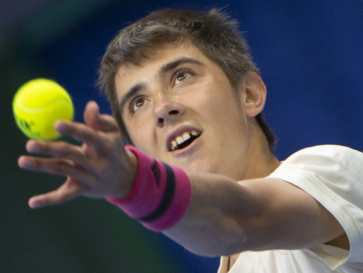 Na snímke ruský tenista Alexander Ševčenko