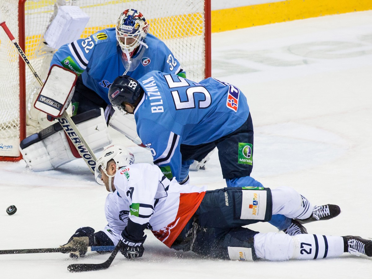 Momentka zo zápasu Slovana s Medveščakom v KHL