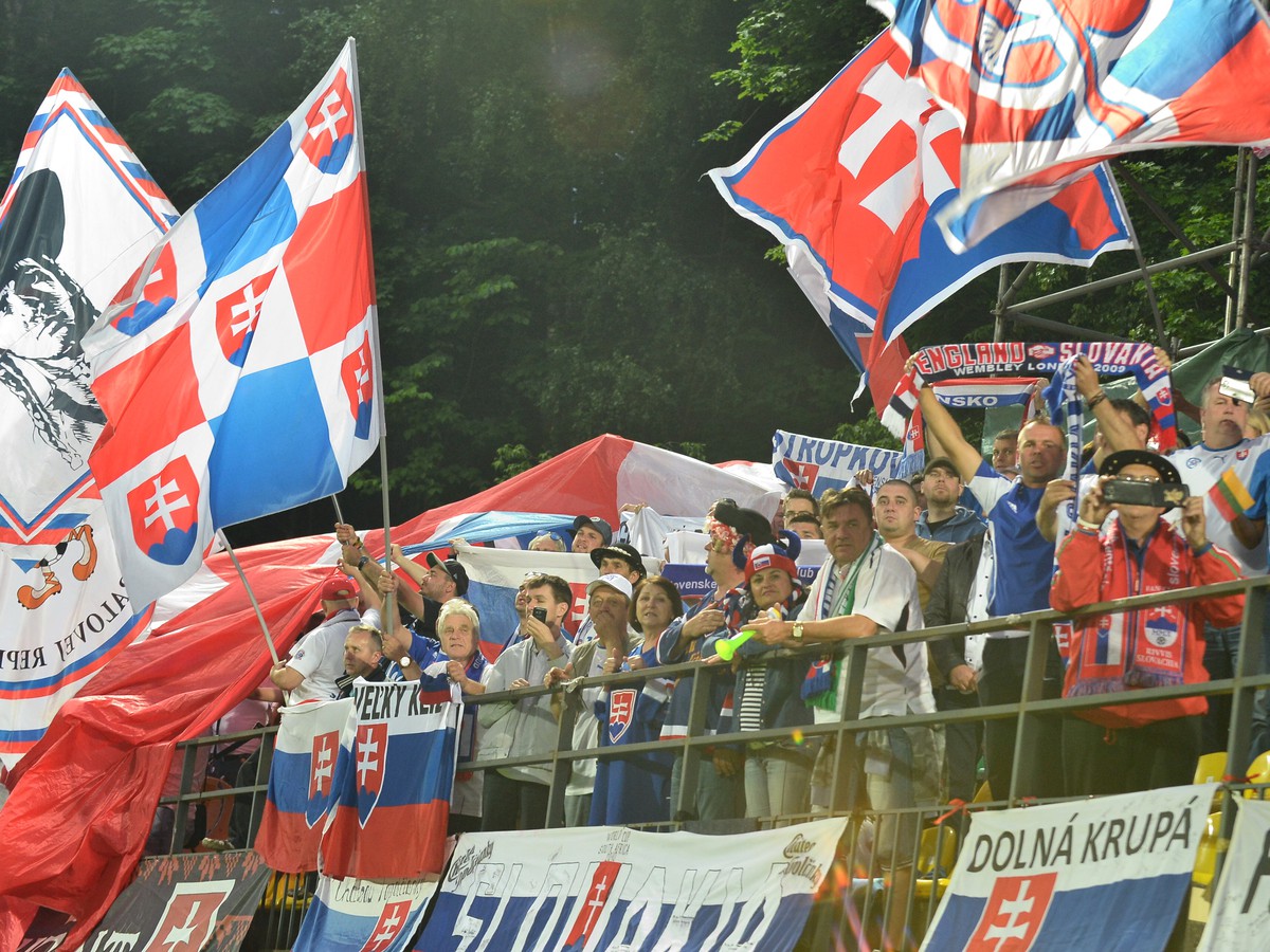 Slovenskí futbaloví fanúšikovia