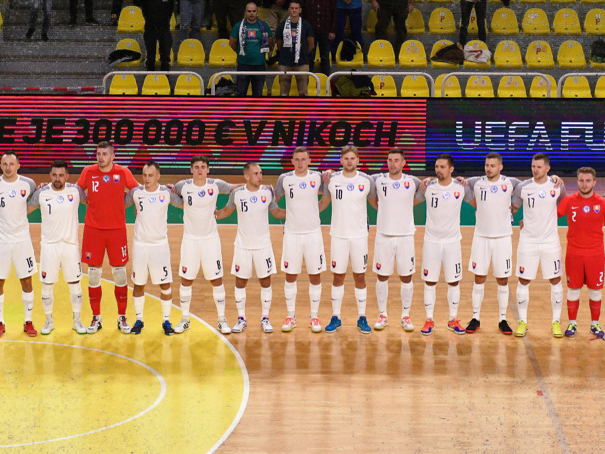 Na snímke slovenské reprezentačné družstvo