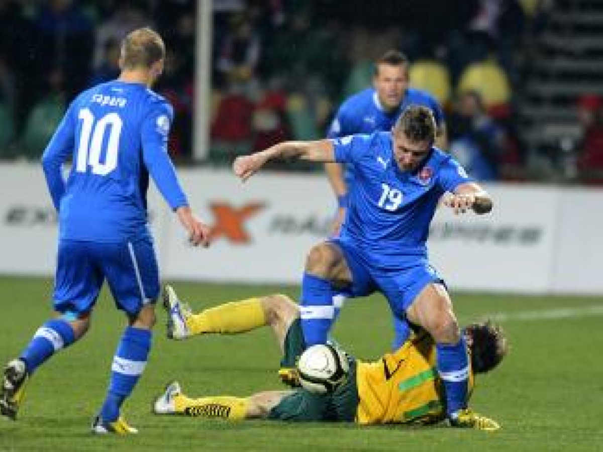 Momentka zo zápasu Slovensko - Litva