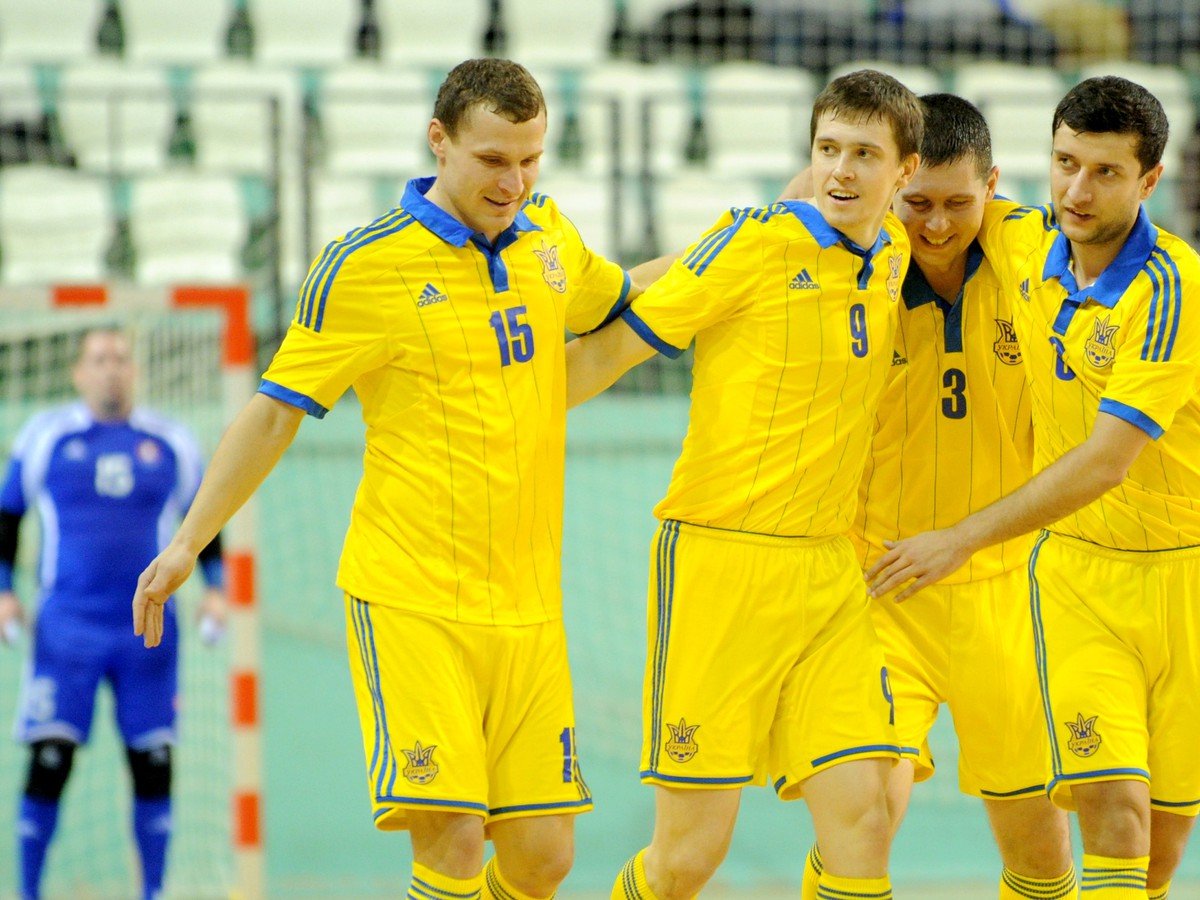 Gólové oslavy ukrajinských futsalistov