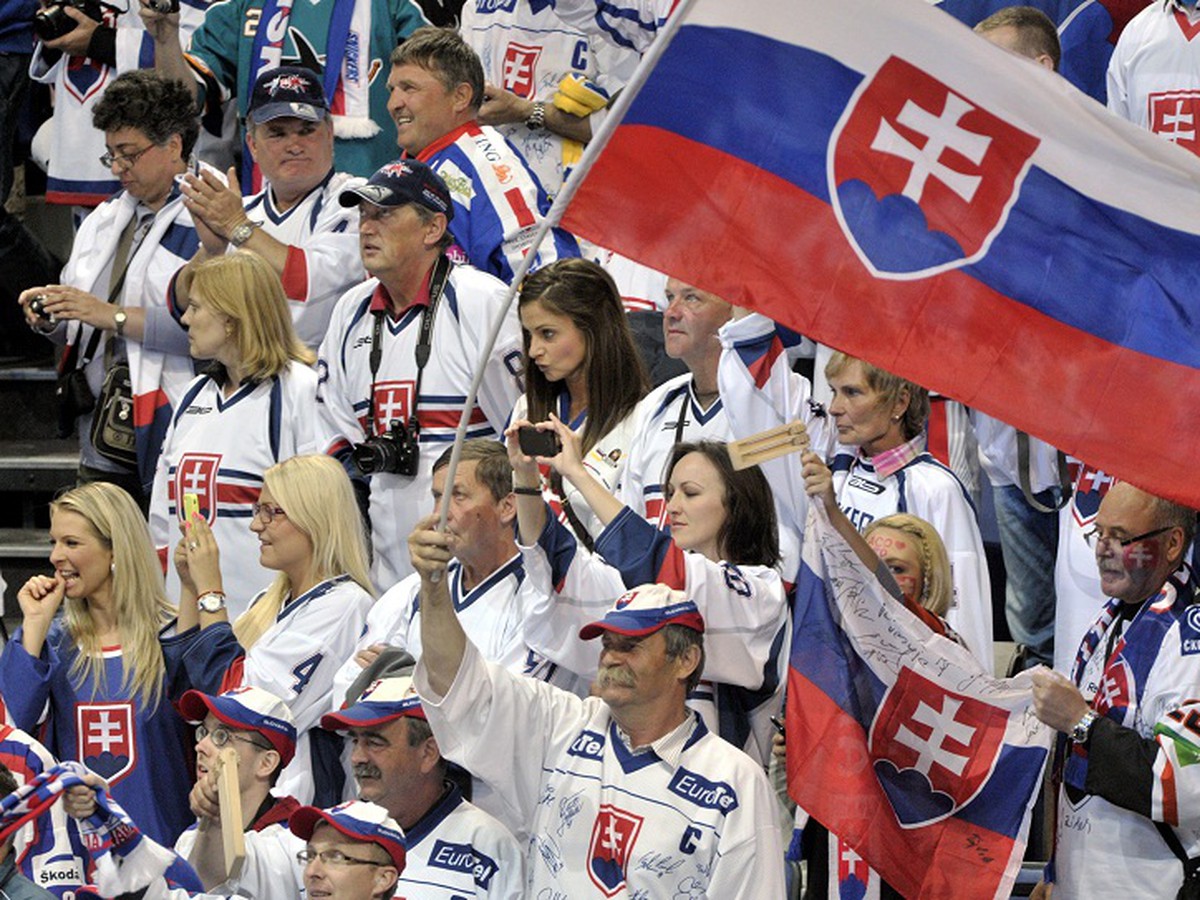 Slovenskí fanúšikovia počas MS v Helsinkách