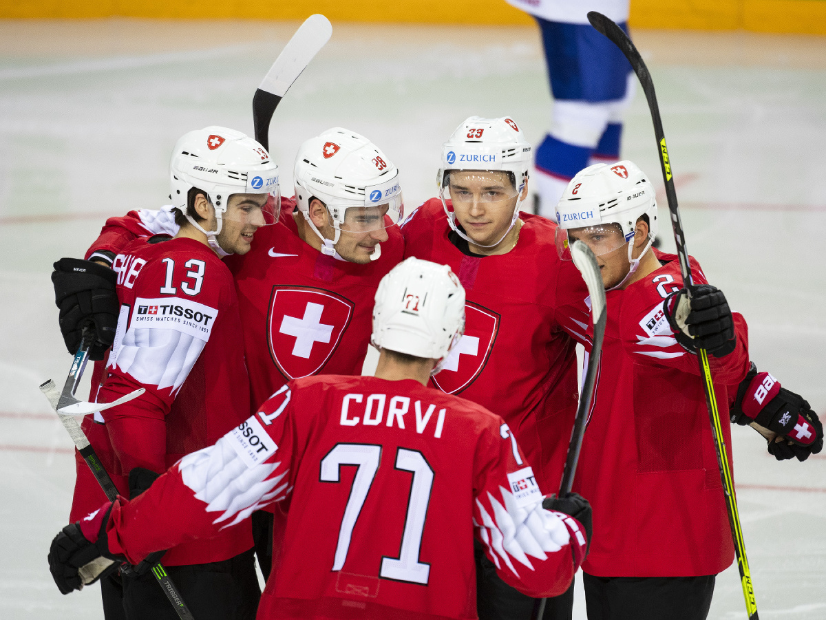 Gólová radosť hokejistov Švajčiarska