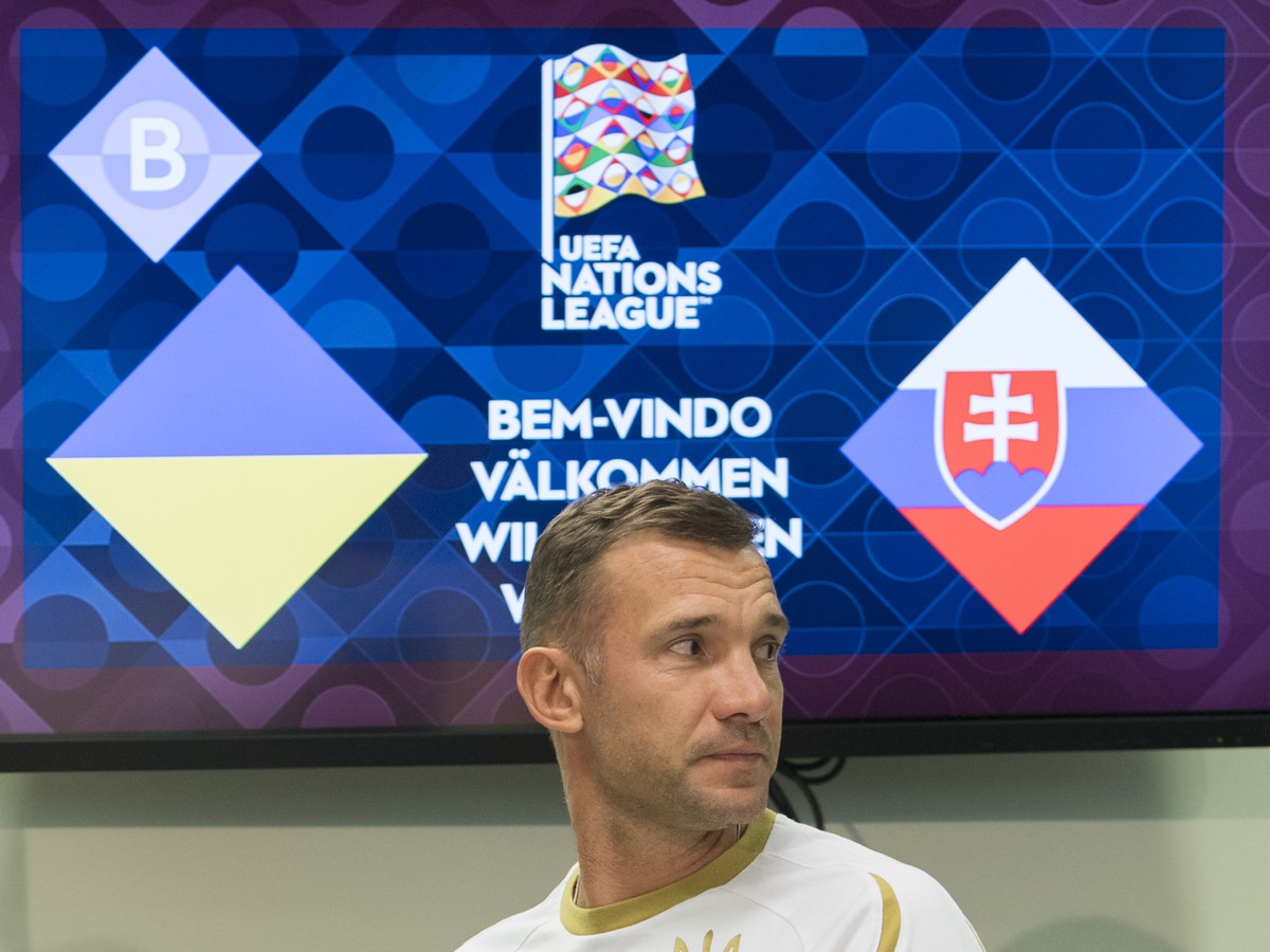 Na snímke tréner ukrajinských futbalistov Andrej Ševčenko počas tlačovej konferencie pred nedeľňajším zápasom v Lige národov proti Slovensku