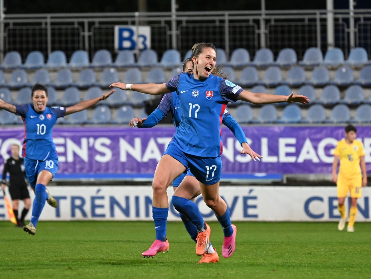 Mária Mikolajová oslavuje úvodný gól