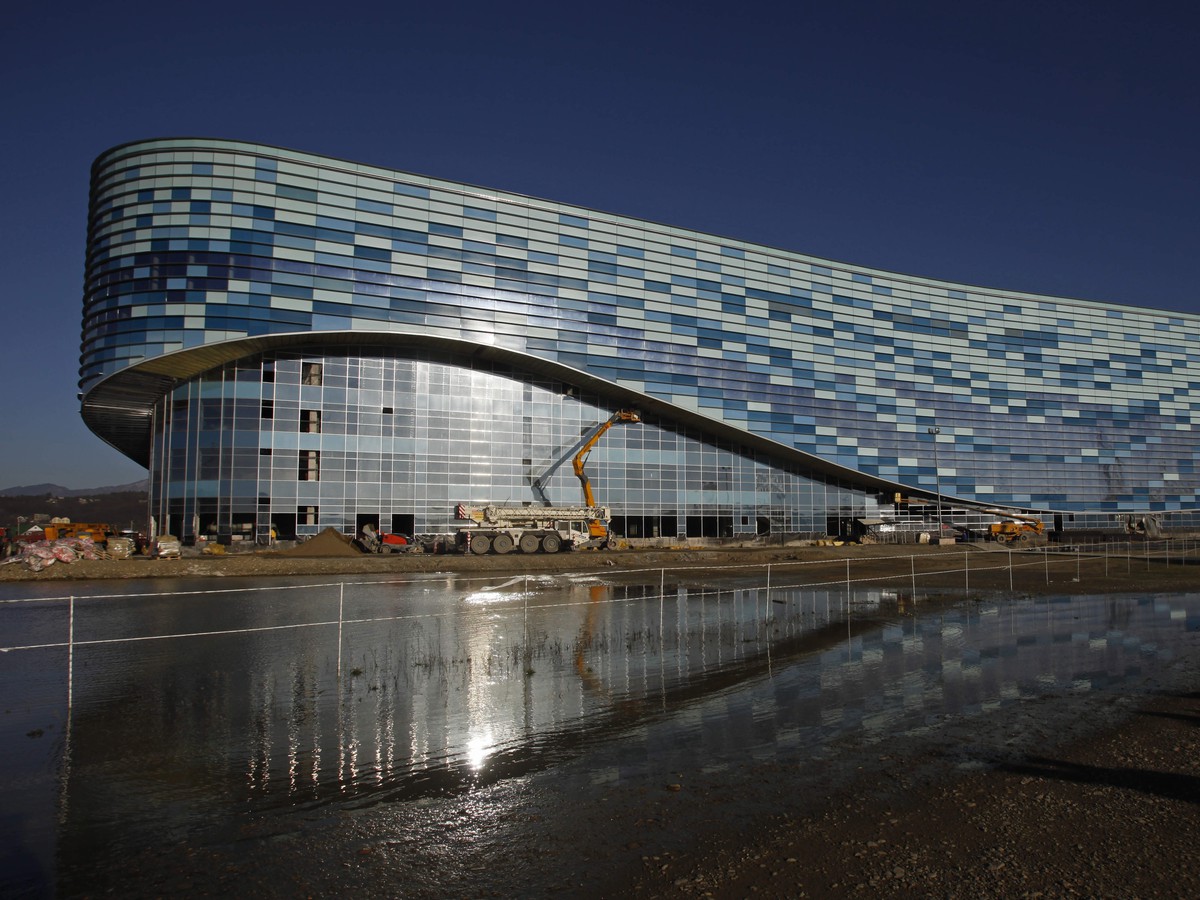 Súčasťou olympíjskej výstavby je i hala na Ice Palace pre krasokorčuľovanie