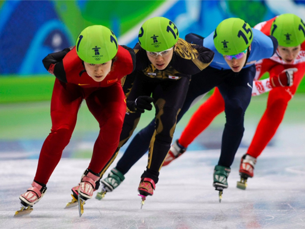 Sun Lin-Lin, Ayuko Ito, Katherine Reutterová a Nina Evtejevová