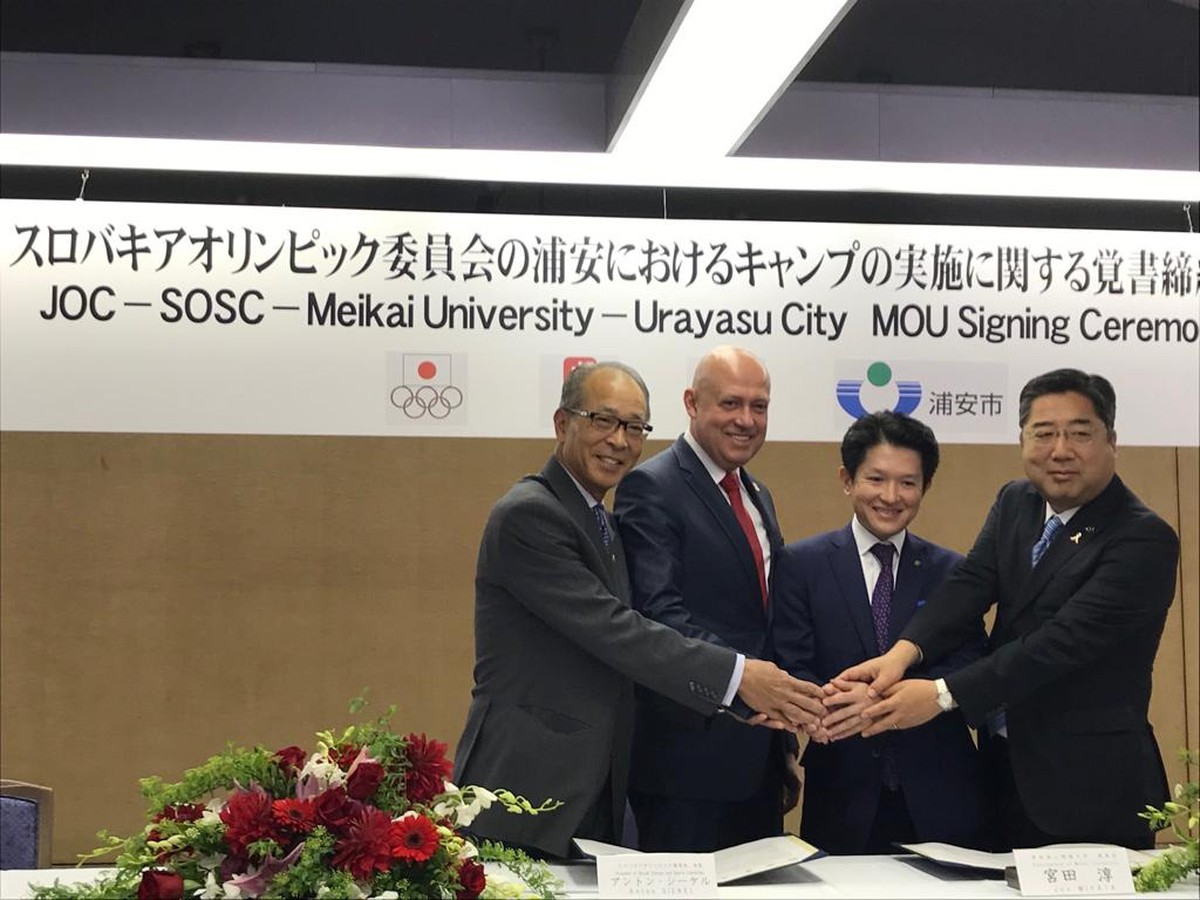 Prezident SOŠV Anton Siekel v Tokiu podpísal memorandum s Univerzitou Meikai