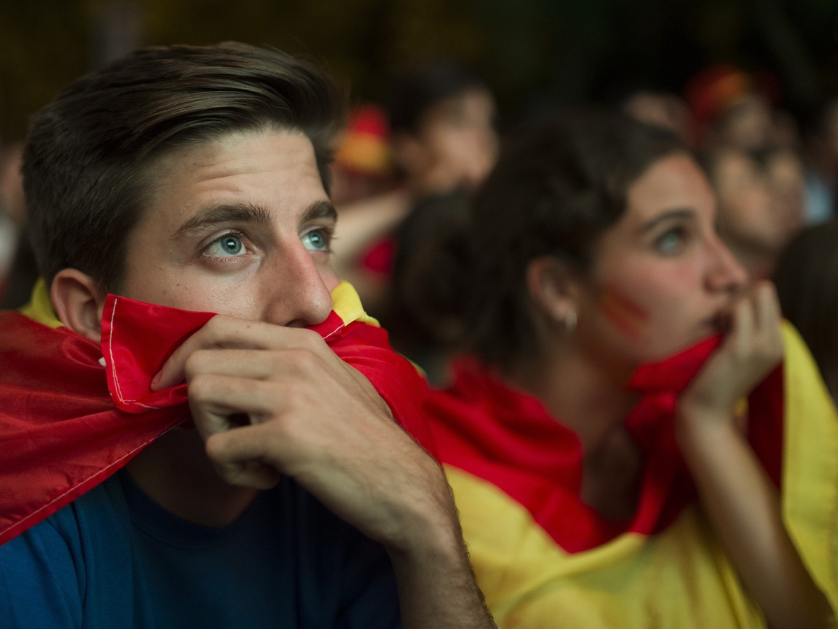 Sklamaní fanúšikovia z vypadnutia Španielska zo skupiny