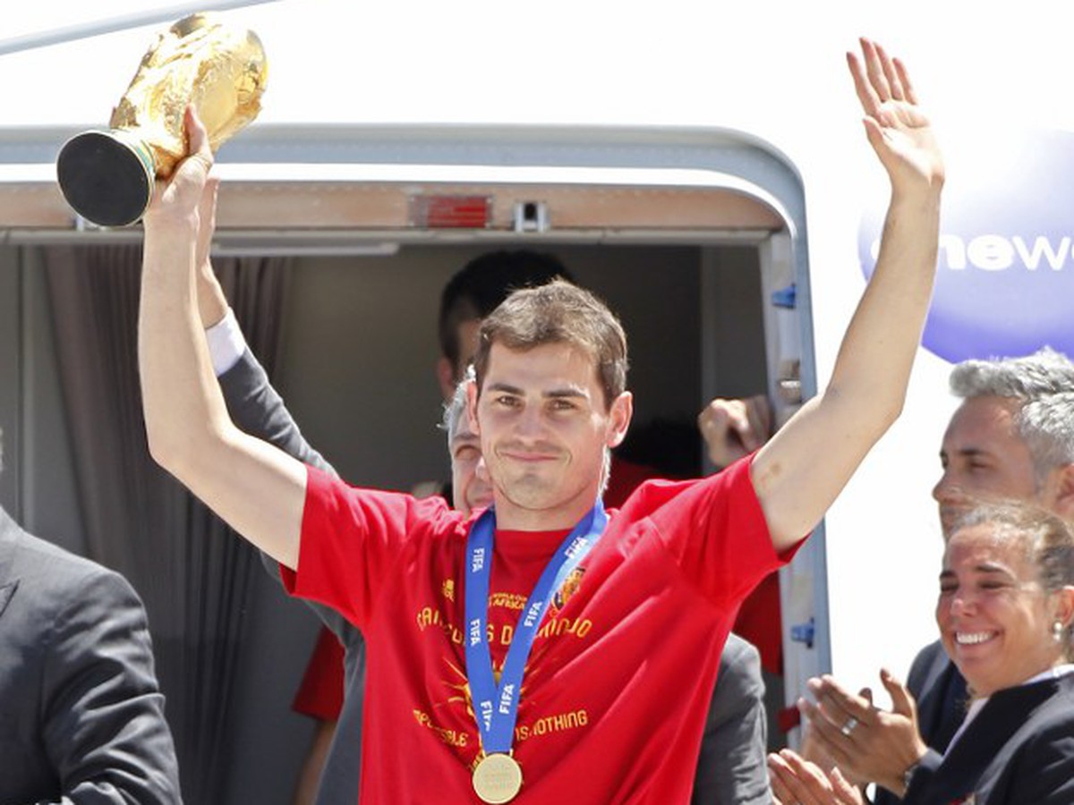 Iker Casillas predstavil trofej v Madride