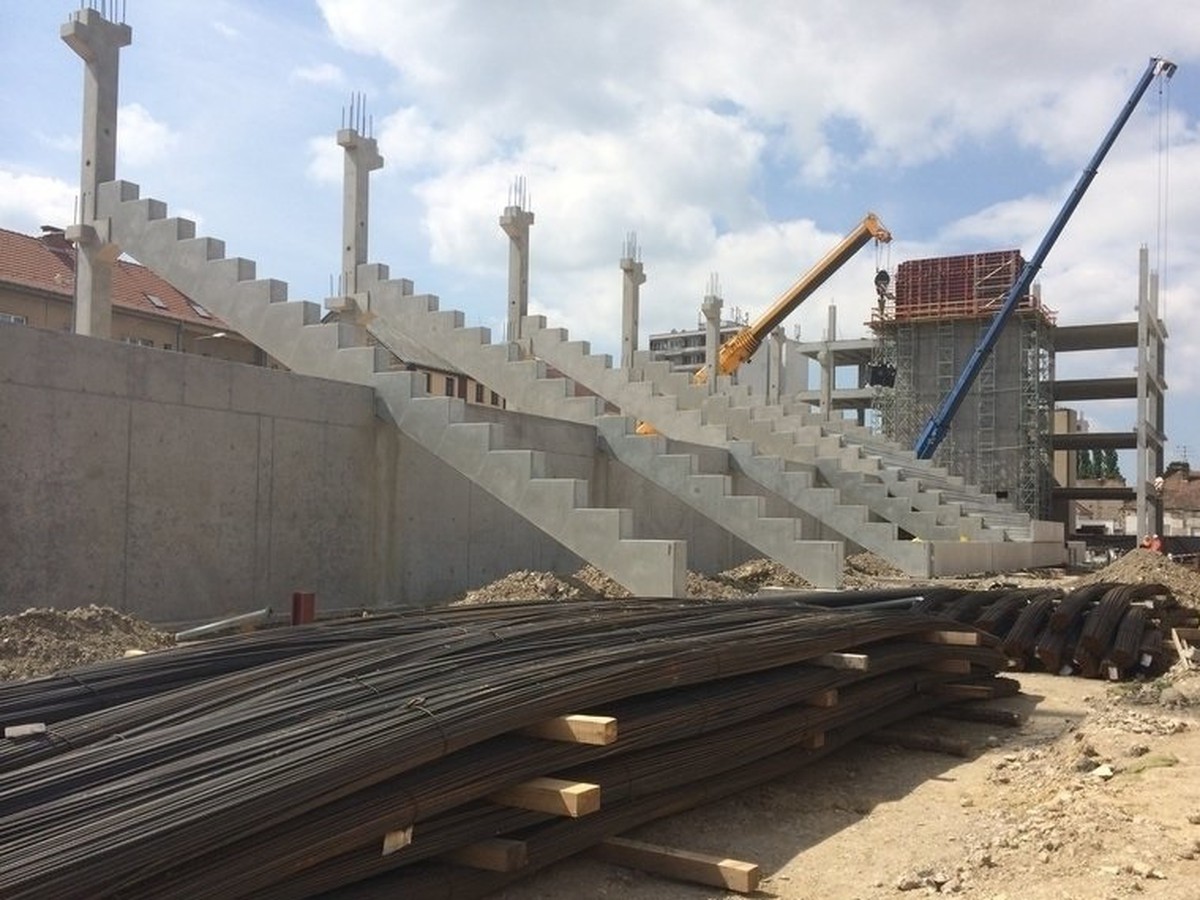 Výstavba štadióna Spartaka Trnava napreduje