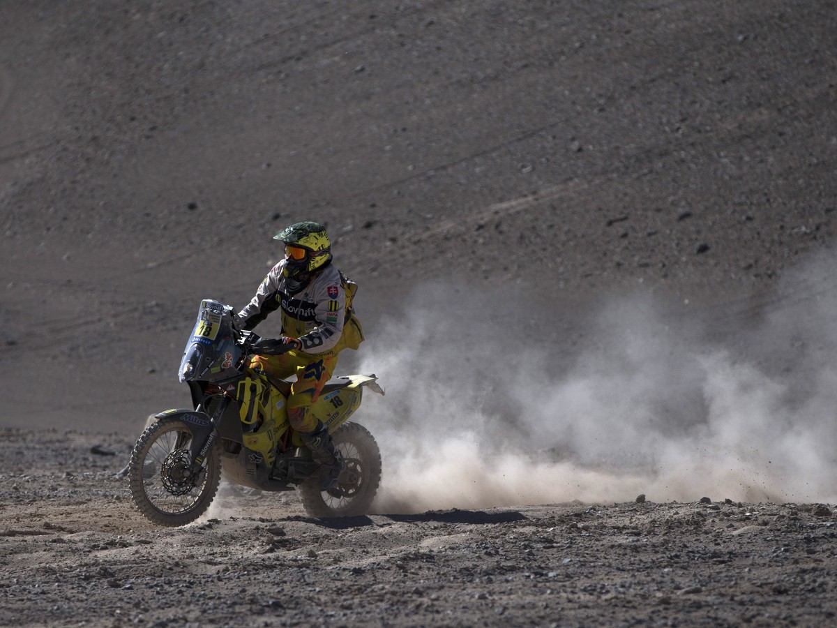 Štefan Svitko obsadil v piatkovej 6. etape na Rely Dakar 2015 výborné piate miesto.