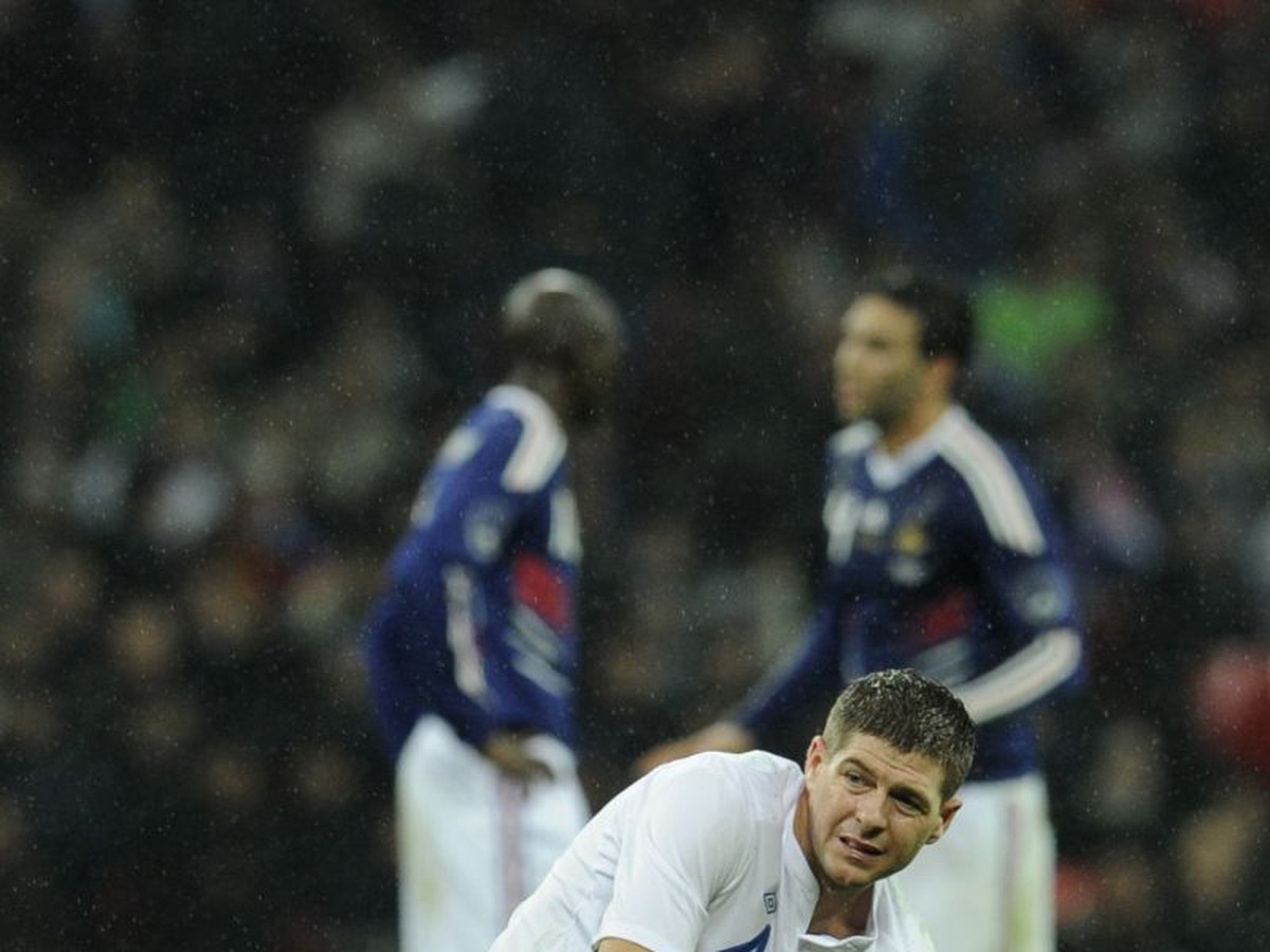 Steven Gerrard nedohral pre zranenie