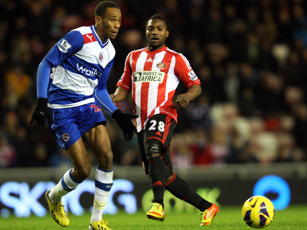 Stephane Sessegnon a Shaun Cummings