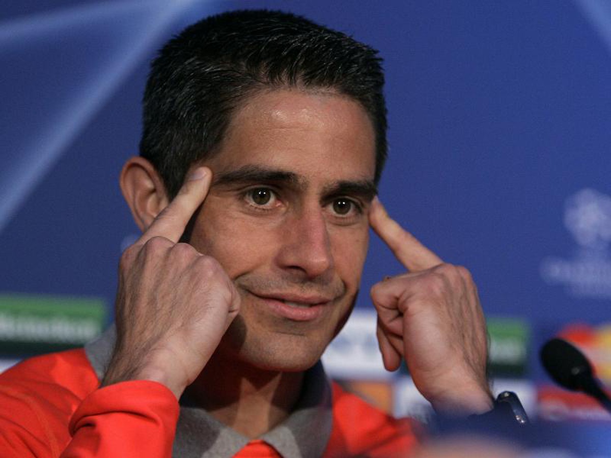 Brazílčan Sylvinho počas tlačovej besedy