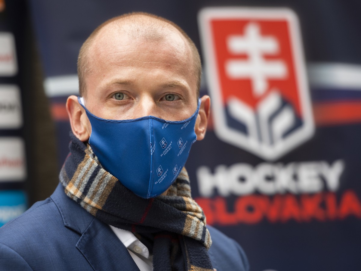Výkonný riaditeľ Slovenského zväzu ľadového hokeja (SZĽH) Peter Kruľ