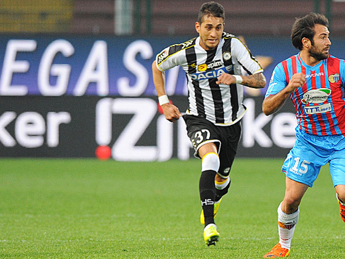 Momentka zo súboja Udinese s Cataniou