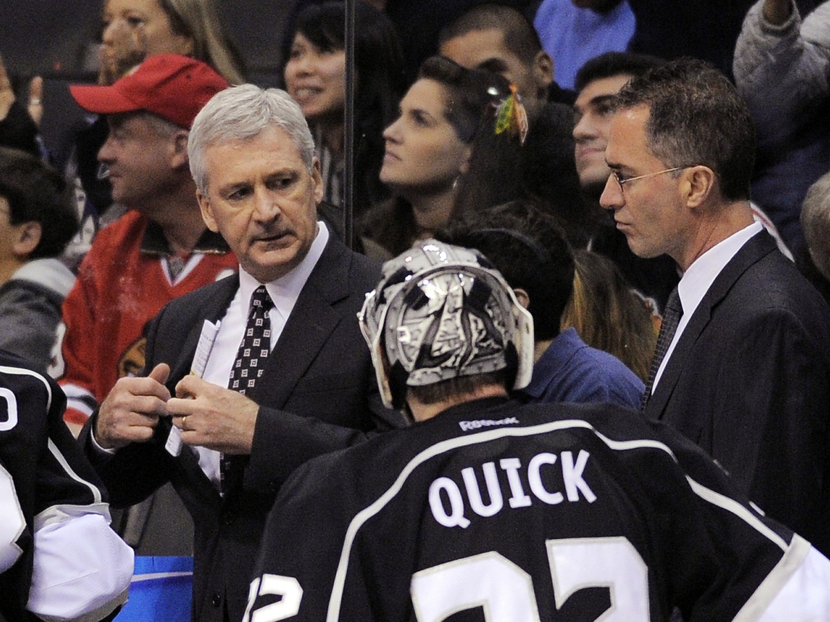 Terry Murray (vľavo) skončil na lavičke LA Kings